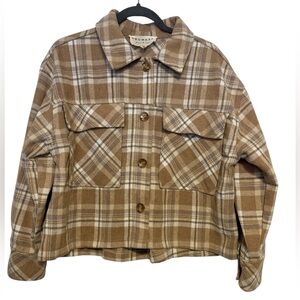 PROMESA Tan Plaid Cropped Flannel Shacket Jacket S Oversized Button Down Top